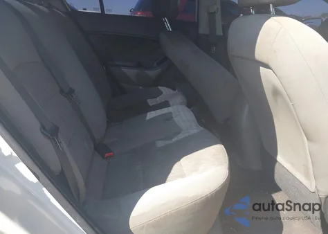 2014 Kia Forte Lx z USA, uszkodzony, nr VIN KNAFK4A64E5238357